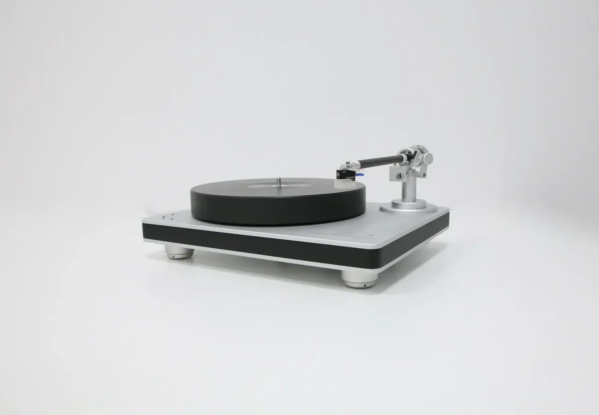 Clearaudio Performance DC, Satisfy, Concept MC -gebraucht