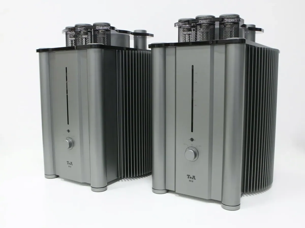 T+A M10 High-End Monoendstufen