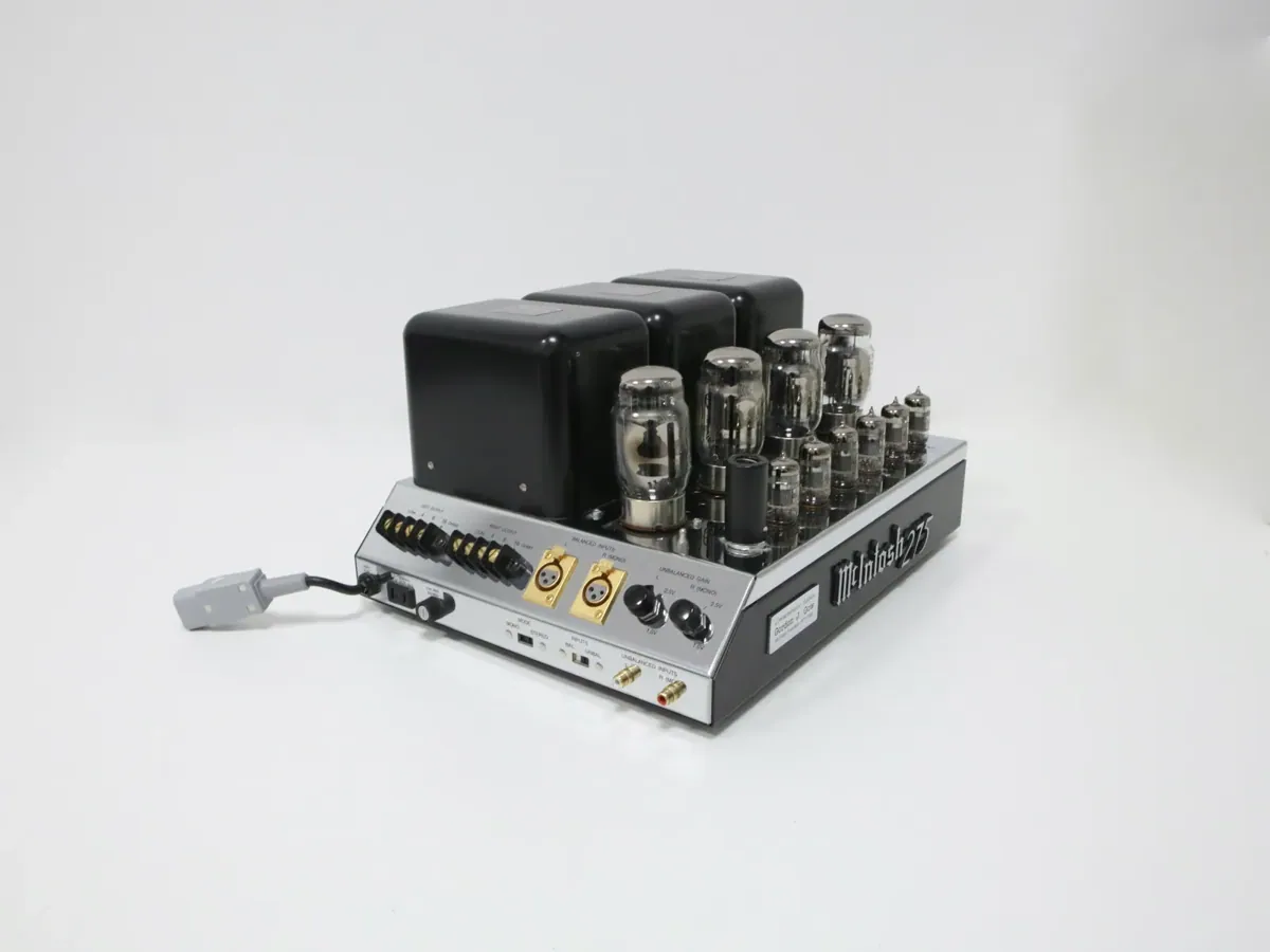 McIntosh MC275 Commemorative Edition J. Gow