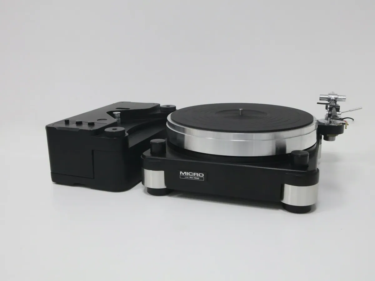 Micro Seiki RX1500 + RY 1500-0 mit CF1 Tonarm