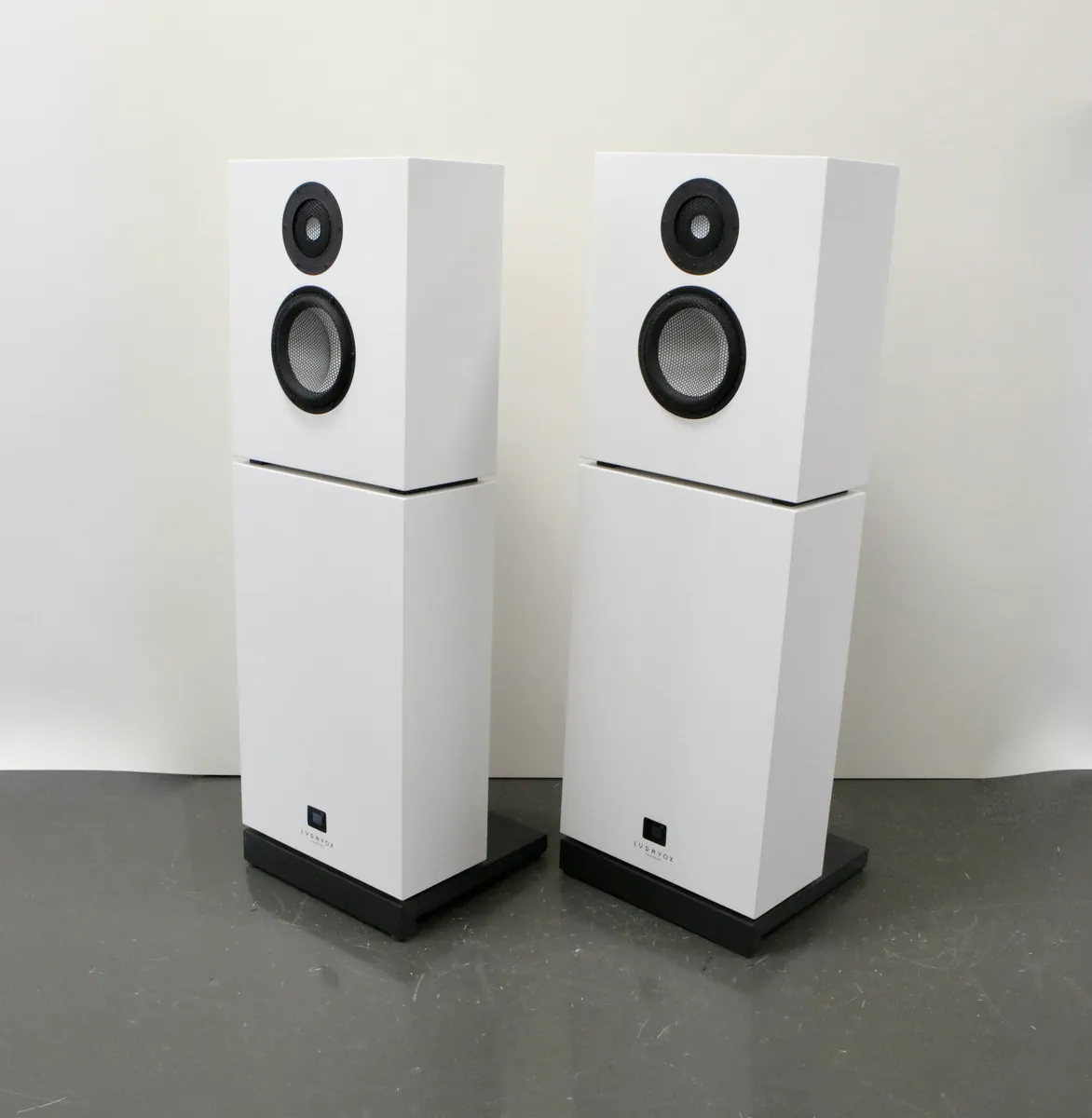 Lyravox Karlina pure II High-End Aktivlautsprecher