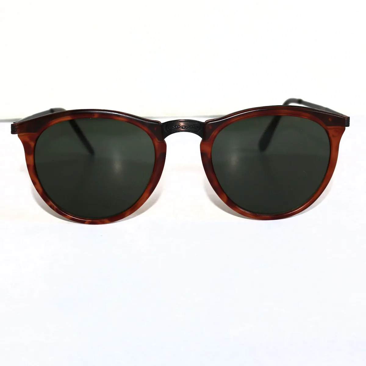 Stylische Damen Sonnenbrille Braun Tigerlook, graue Gläser 9362