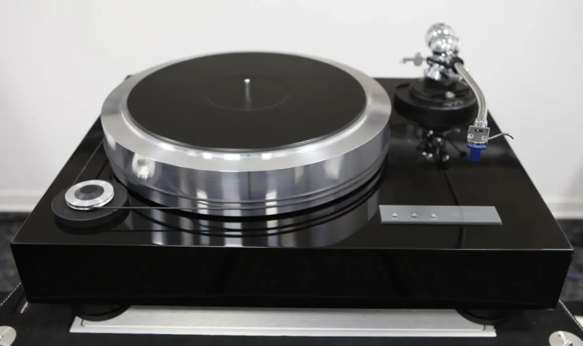 EAT Audio Team Forte S mit IKEDA IT-407 + KISEKI BLUE High-End Plattenspieler