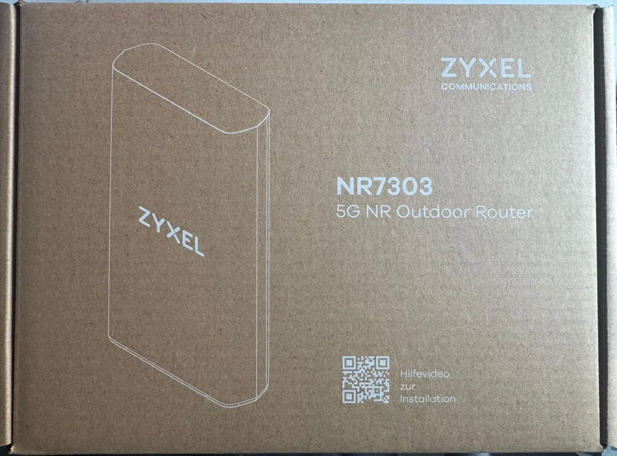 Zyxel NR7303 5G NR Outdoor Router mit RJ45 bis 4,67 Gbit/s/1,25 Gbit/s DL/UL
