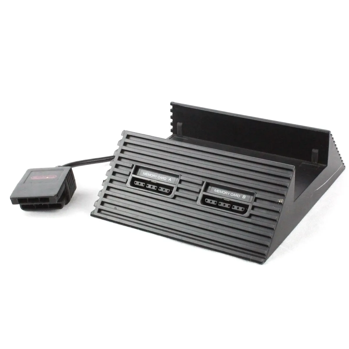 Vertical Stand FAT-Konsole mit 4-Spieler Adapter Multitap (versch. Hersteller)