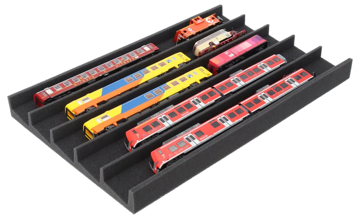 EUMFQFA02 Feldherr PanoramaLiege - H0 scale - 5 compartments for model railway - 560 mm x 360 mm x 45 mm
