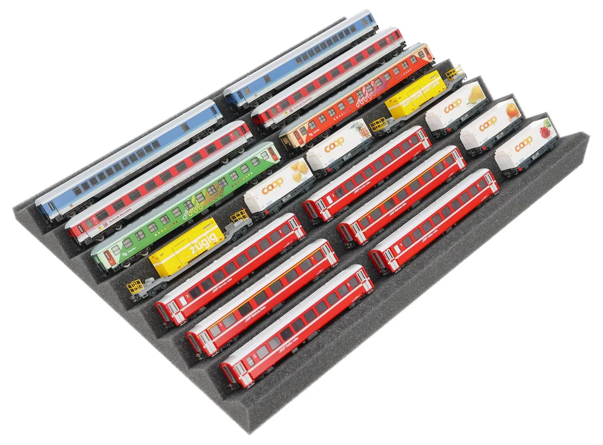 KN030A01 Feldherr Zugliege 360 mm x 270 mm for model railway - N Gauge - 7 compartments