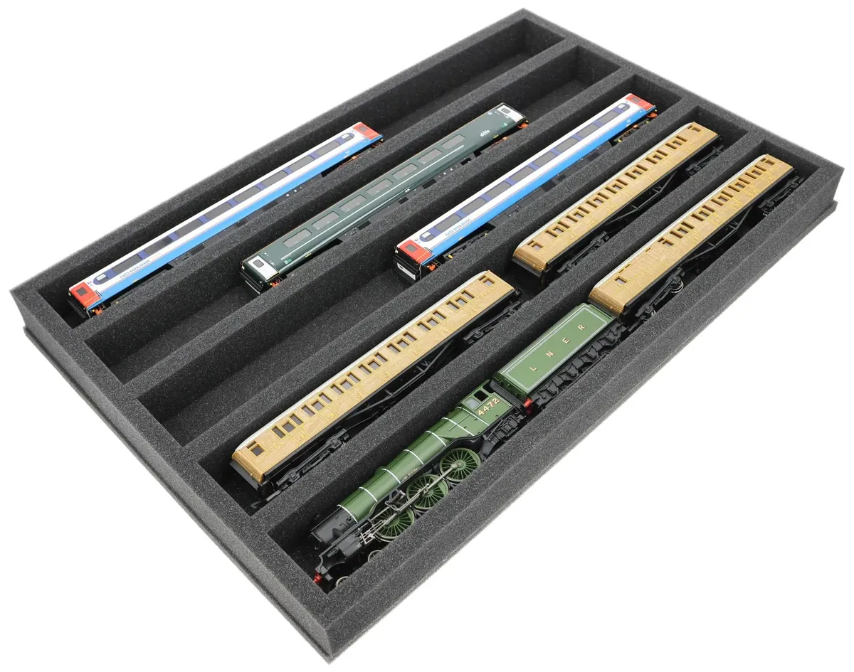 JV050A004 Feldherr foam insert for model railway - 00 scale - 5 compartments - for horizontal storage