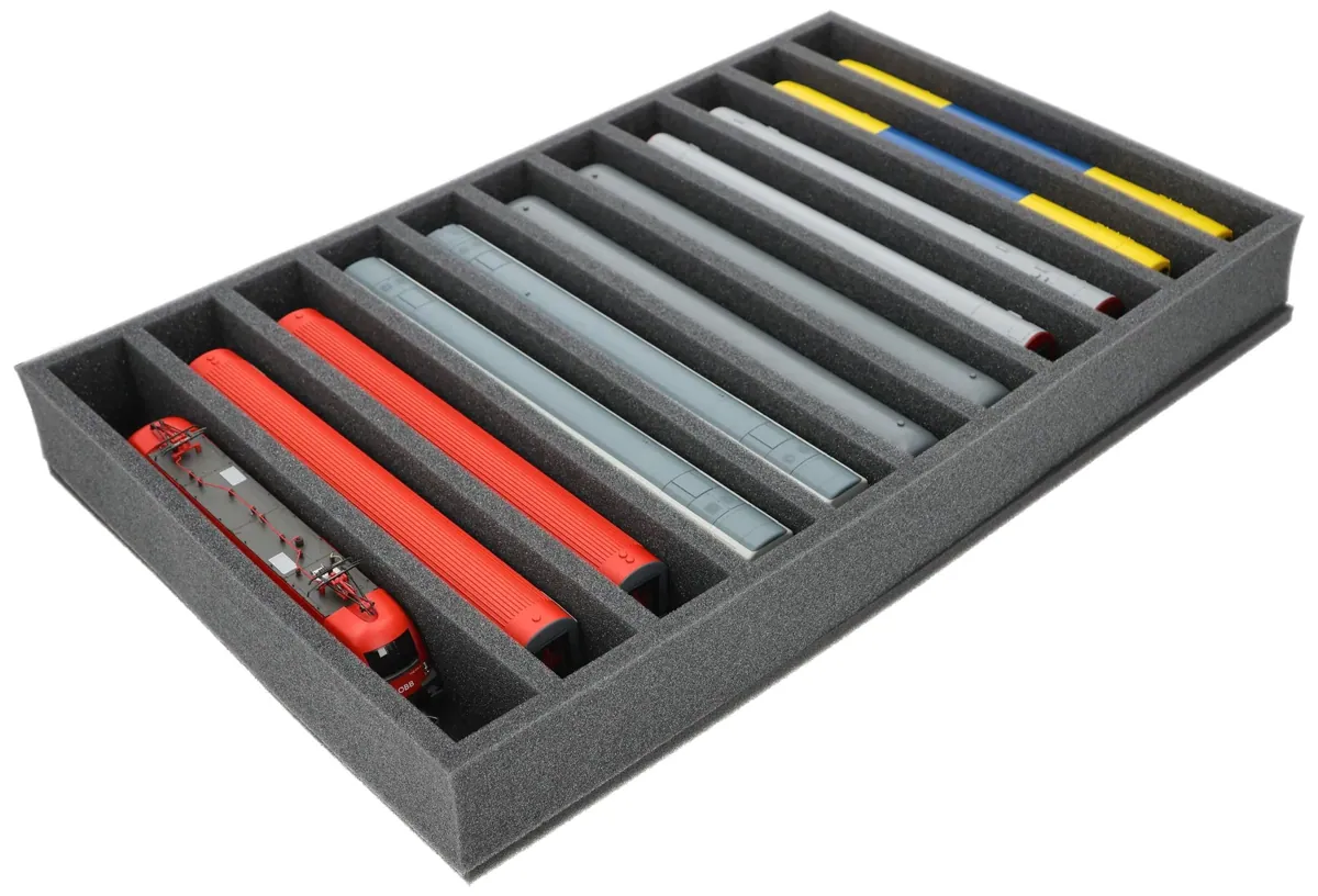 EU065A002 Feldherr foam insert for model railway - H0 scale - 11 compartments - for upright storage