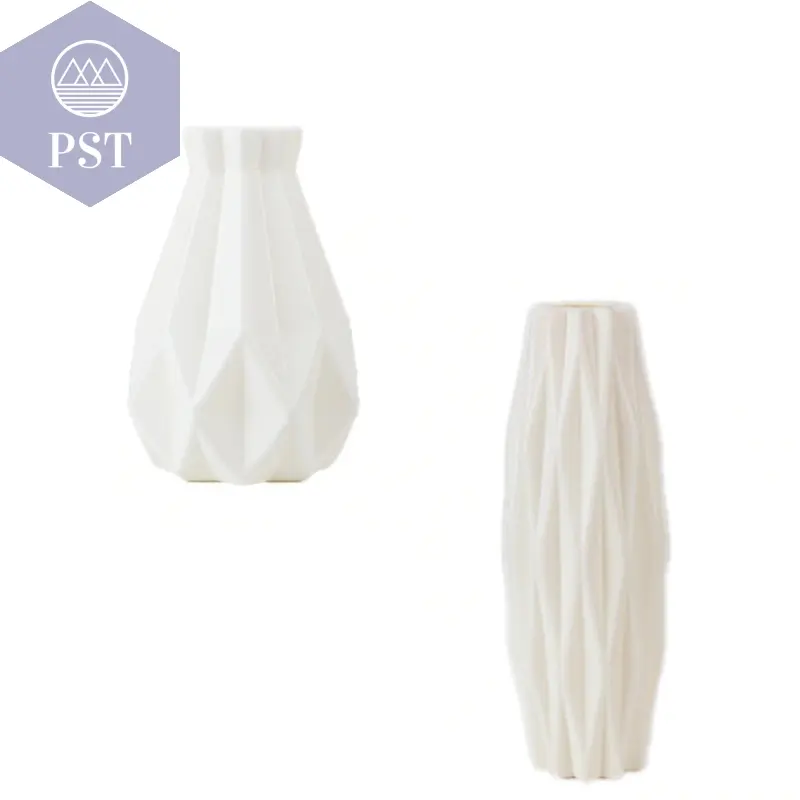 Blumenvase im nordischen Design