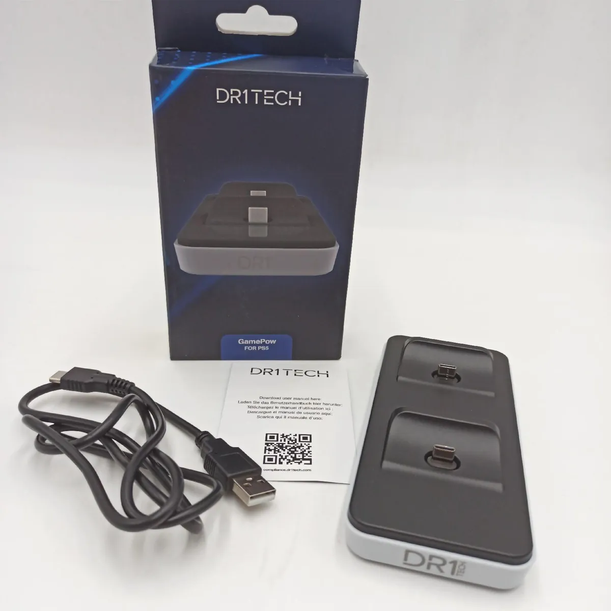 DR1TECH Ladestation Gaming Zubehör GamePow Plus Schnelles Aufladen für PS5 Dualsense Controller