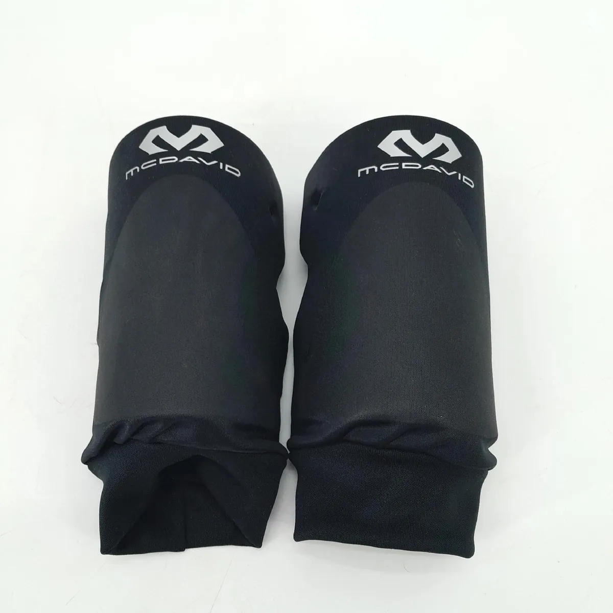 McDavid Knieschoner Sportbekleidung 646R Schutz Hochwertig Rutschfest