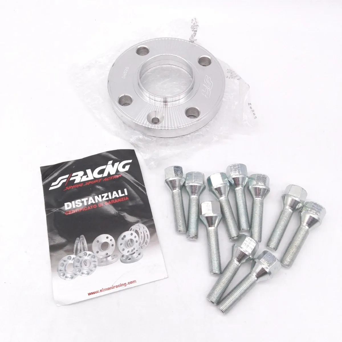 Simoni Racing Spurverbreiterungen Autozubehör DR020 B6 für optimale Fahrzeugstabil