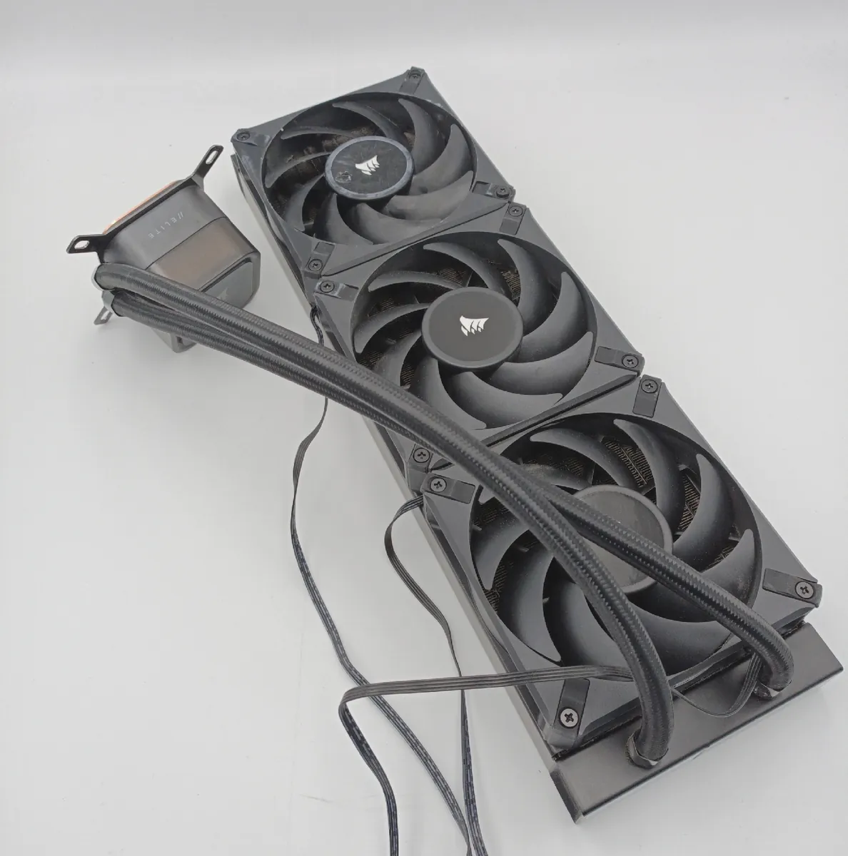 Corsair iCUE H150i RGB EL E Flüssigkeitskühlung CPU 16 RGB