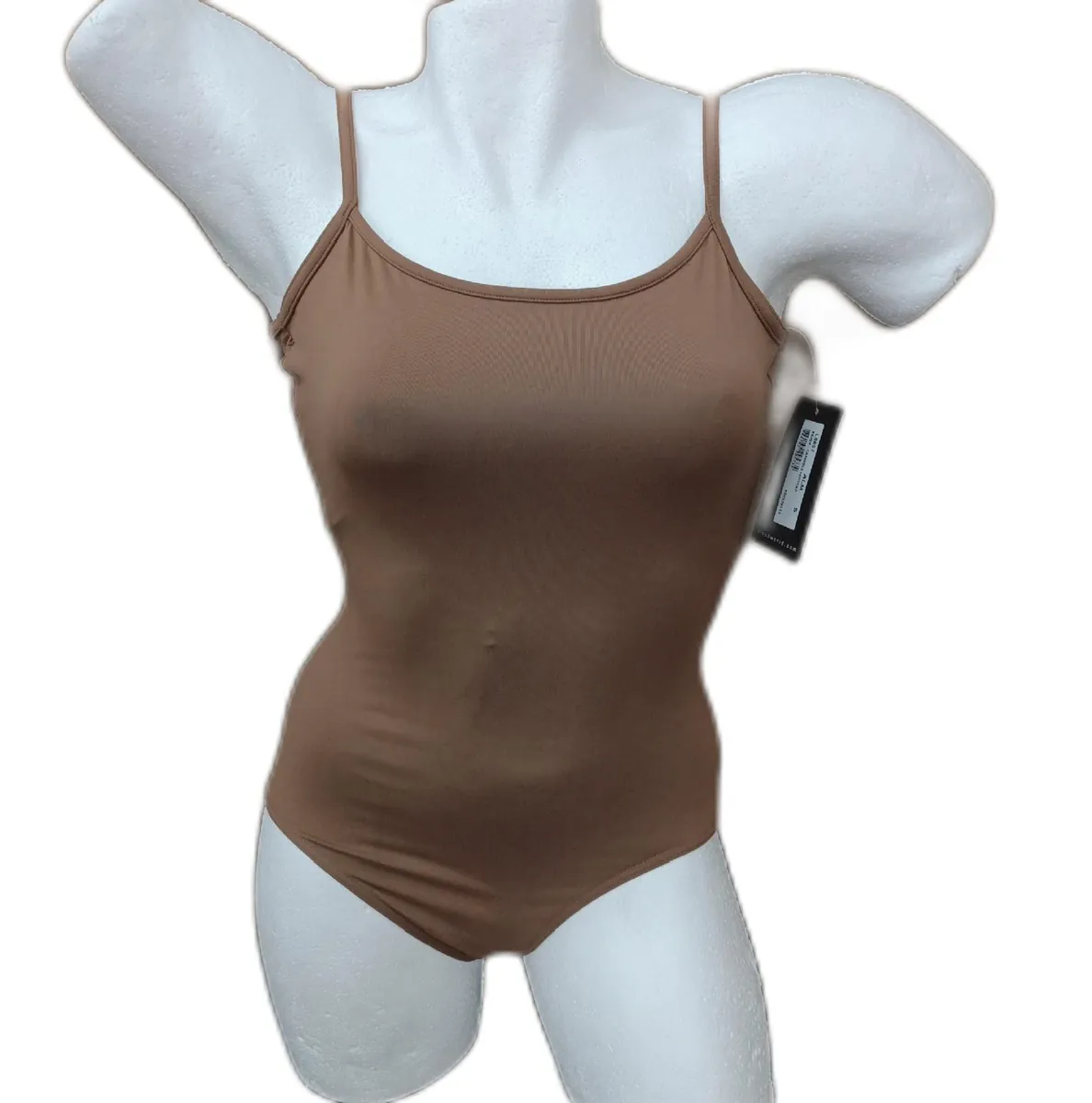 Bloch Turnanzug Damen Bekleidung Nejor Microlux Mandelfarbe Training Tanzmode
