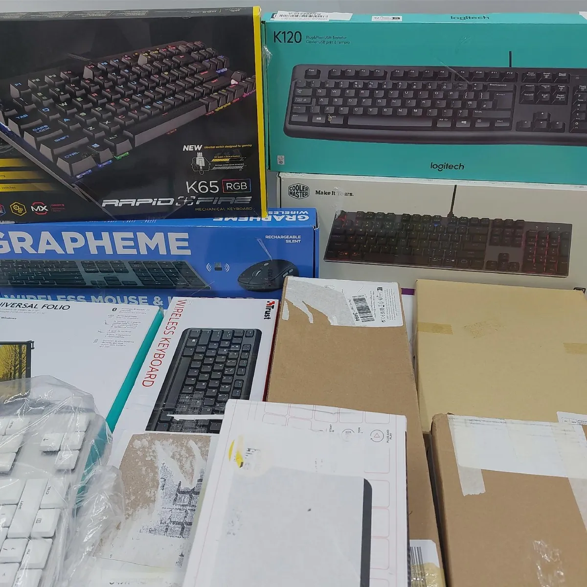 International GmbH Tastatur Keyboard Elektronik AZERTY Ersatzteil für Computer und Laptop